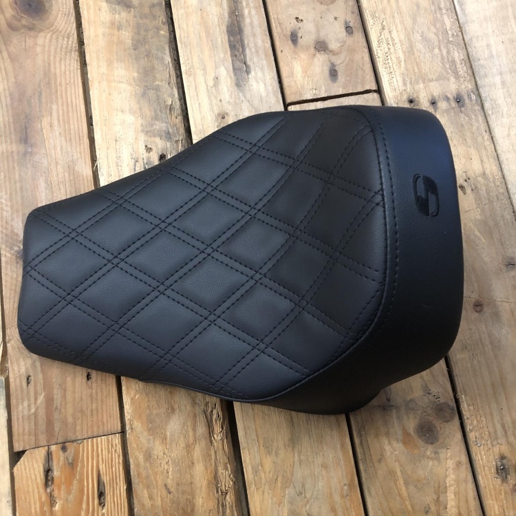 Saddlemen Renegade Lattice-Stitched Solo Seat for Indian Scout Bobber / Rogue